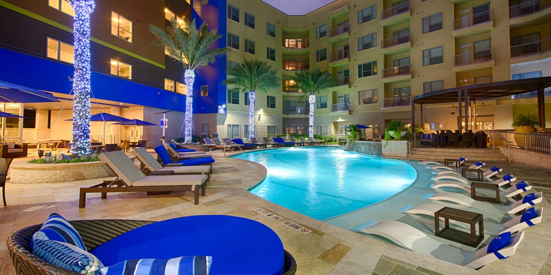 Elan Memorial Park Luxury Apartments Near Memorial Park